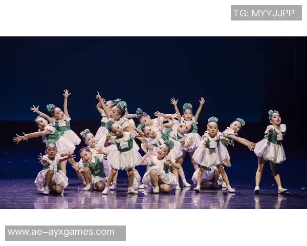 少儿舞蹈与足球宝贝的完美结合助力孩子全面发展与自信成长